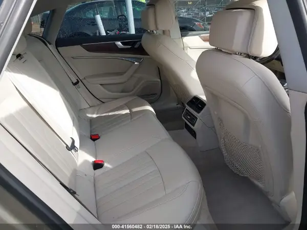 WAUR2AF22KN029857 2019 AUDI A7 - Image 8