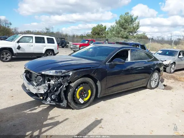 WAUR2AF22KN093820 2019 AUDI A7 - Image 2