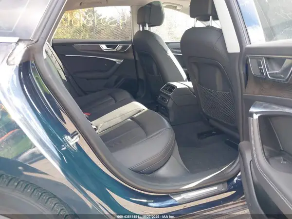 WAUR2AF22KN093820 2019 AUDI A7 - Image 8