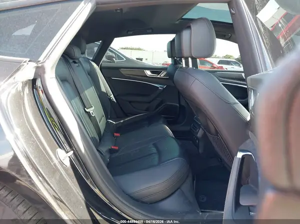 WAUR2AF28KN091019 2019 AUDI A7 - Image 8