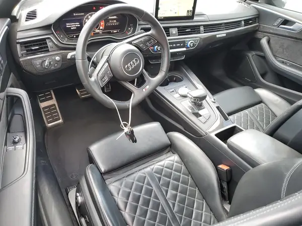 WAUR4AF51JA093401 2018 AUDI RS5 - Image 8