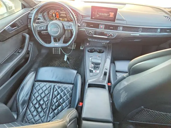 WAUR4AF52JA002250 2018 AUDI RS5 - Image 8