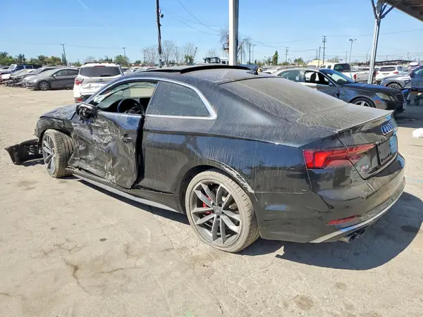 WAUR4AF52JA023020 2018 AUDI RS5 - Image 2