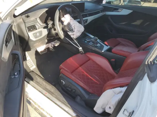 WAUR4AF53JA035094 2018 AUDI RS5 - Image 8