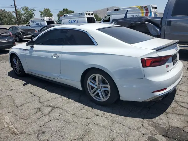 WAUR4AF55JA132376 2018 AUDI RS5 - Image 2