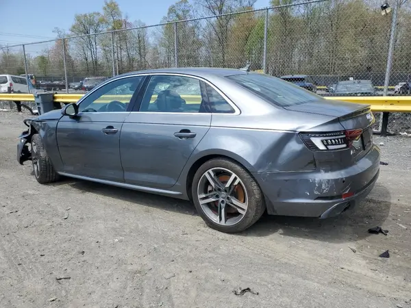 WAURNBF4XJA031831 2018 AUDI A4 - Image 2