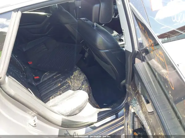 WAUS2AF22KN027365 2019 AUDI A7 - Image 8