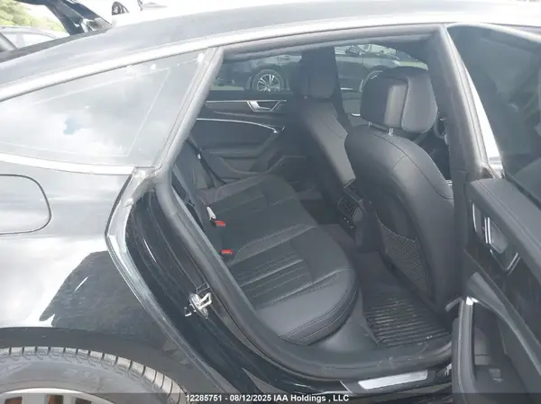 WAUS2AF22KN079983 2019 AUDI A7 - Image 8
