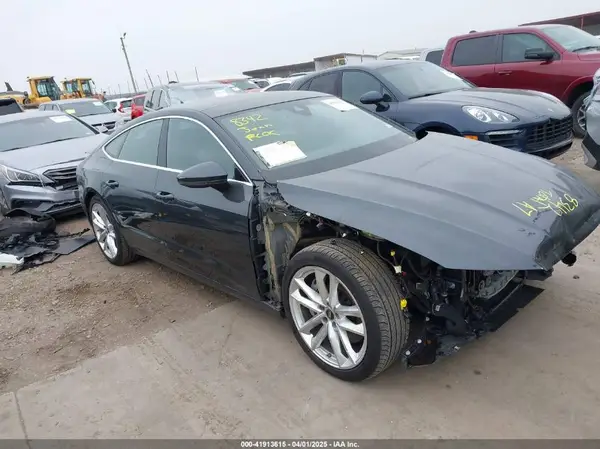 WAUS2BF28PN018781 2023 AUDI A7 - Image 1
