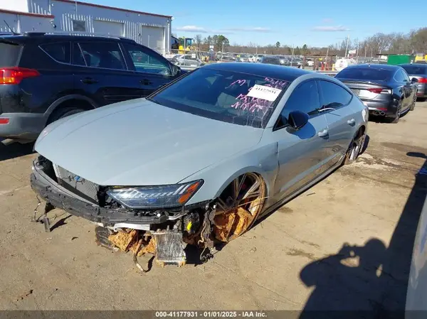 WAUSFBF29PN024996 2023 AUDI S7 - Image 2