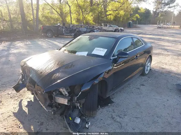 WAUSNAF57JA000752 2018 AUDI A5 - Image 2