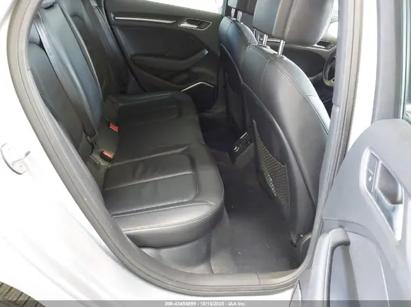 WAUSPBFF9HA075682 2017 AUDI A3 - Image 8