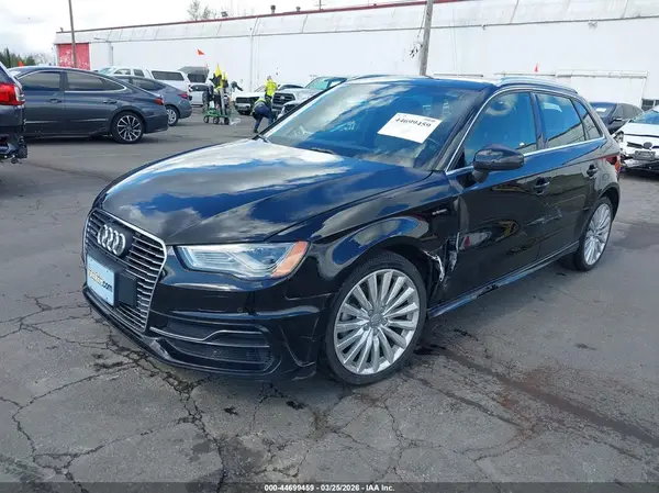 WAUSPBFFXGA144071 2016 AUDI A3 - Image 2