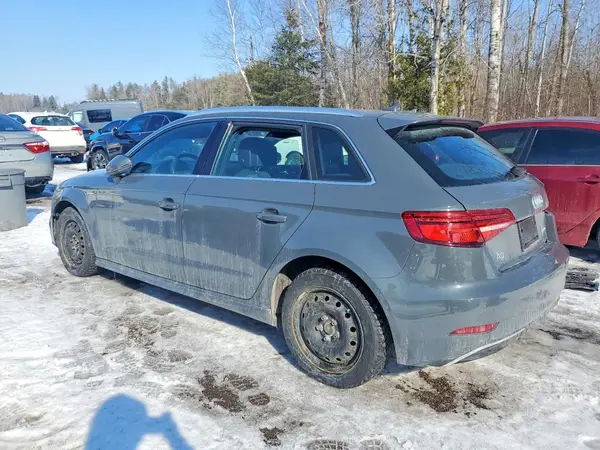 WAUSPBFFXJA070478 2018 AUDI A3 - Image 2