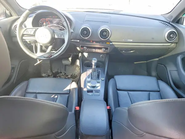 WAUSPBFFXJA070478 2018 AUDI A3 - Image 8