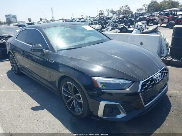 WAUTAAF51NA014569 2022 AUDI A5 - Image 1