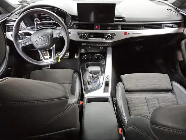 WAUTAAF58MA012431 2021 AUDI A5 - Image 8