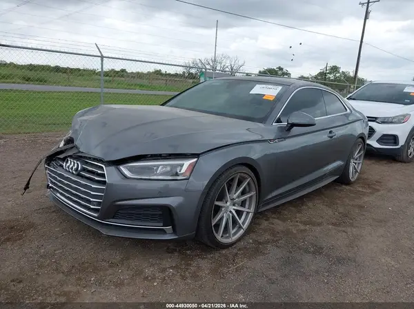 WAUTNAF50JA010088 2018 AUDI A5 - Image 2