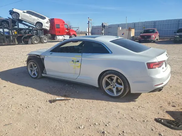WAUTNAF50JA082988 2018 AUDI A5 - Image 2