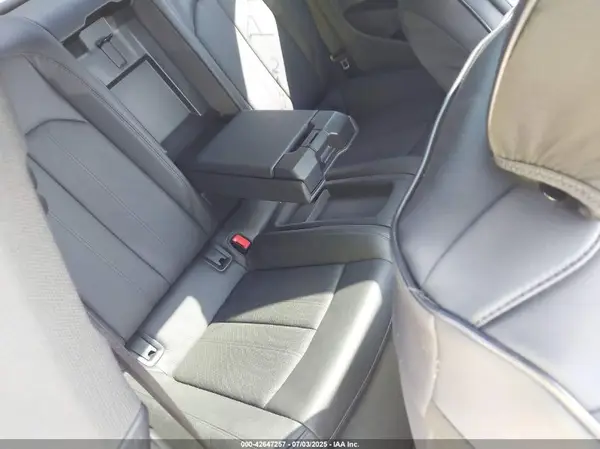 WAUTNAF51JA010858 2018 AUDI A5 - Image 8