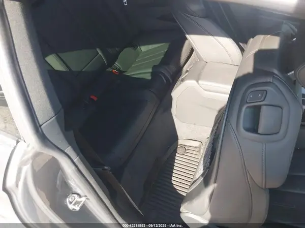 WAUTNAF52JA091630 2018 AUDI A5 - Image 8