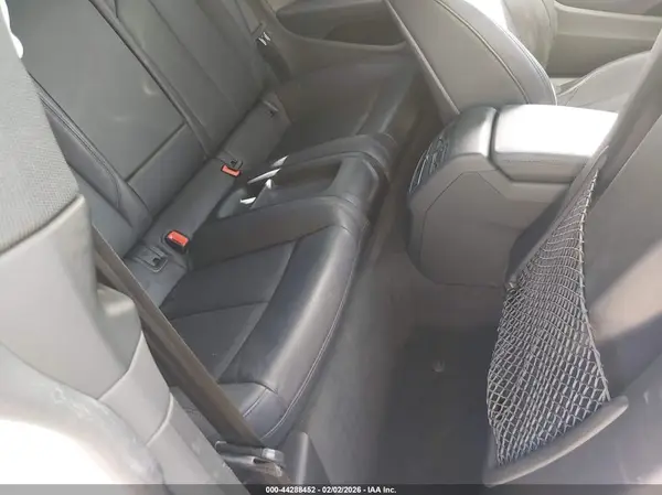 WAUTNAF53JA070818 2018 AUDI A5 - Image 8