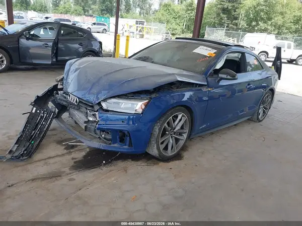 WAUTNAF53KA043412 2019 AUDI A5 - Image 2