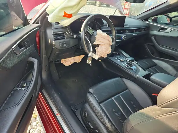 WAUTNAF54JA019859 2018 AUDI A5 - Image 8