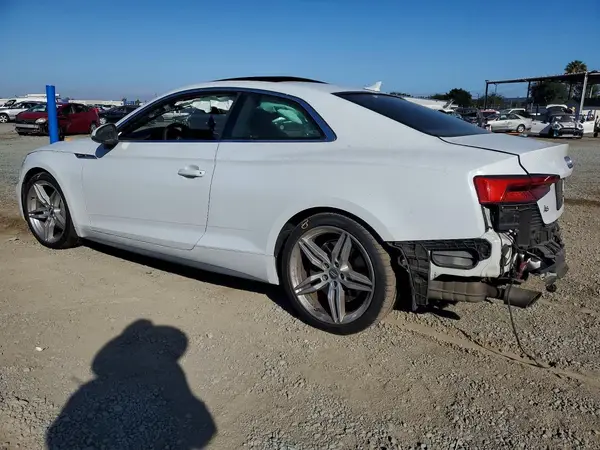 WAUTNAF57JA001453 2018 AUDI A5 - Image 2