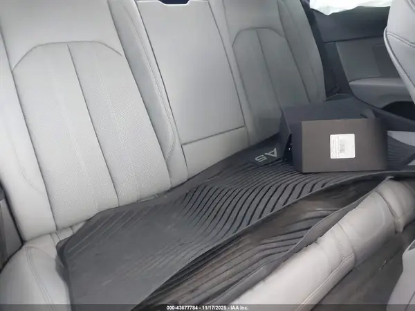 WAUTNAF58JA070782 2018 AUDI A5 - Image 8