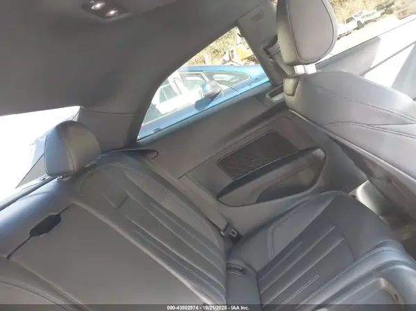 WAUTNAF58KA017050 2019 AUDI A5 - Image 8