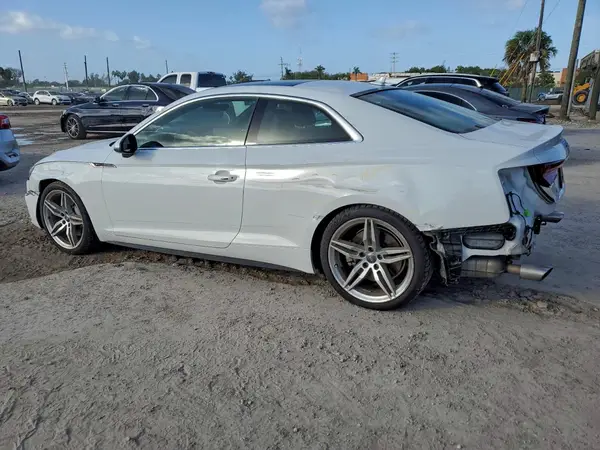 WAUTNAF59JA102963 2018 AUDI A5 - Image 2