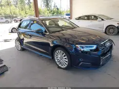 WAUTPBFF0JA062636 2018 AUDI A3