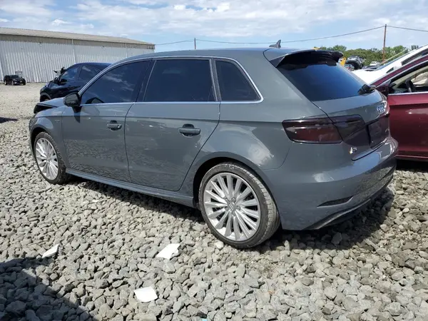 WAUTPBFF3HA090571 2017 AUDI A3 - Image 2