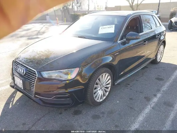 WAUTPBFF4GA069520 2016 AUDI A3 - Image 2