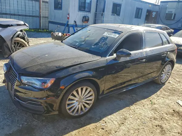 WAUTPBFF5GA133810 2016 AUDI A3 - Image 1
