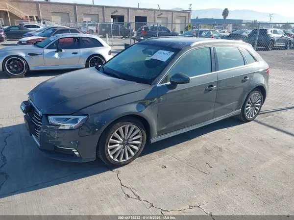WAUTPBFF7HA135303 2017 AUDI A3 - Image 2