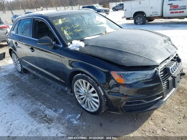 WAUTPBFF8GA050534 2016 AUDI A3 - Image 1