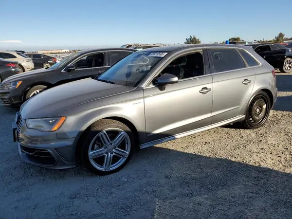 WAUTPBFF8GA098227 2016 AUDI A3 - Image 1