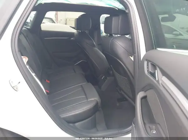 WAUTPBFF8JA080950 2018 AUDI A3 - Image 8