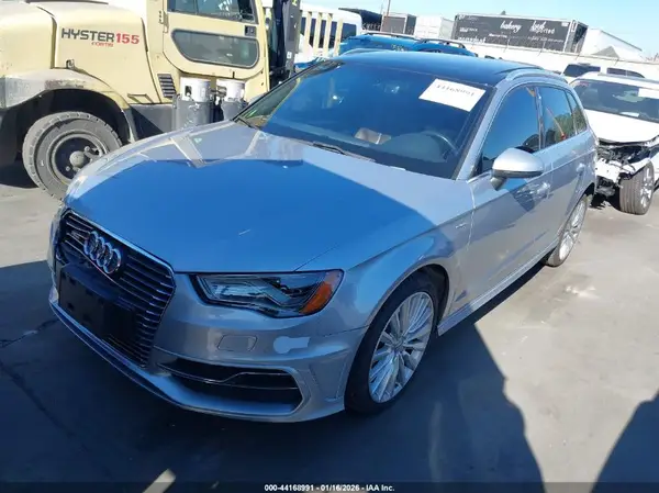 WAUTPBFF9GA163215 2016 AUDI A3 - Image 2