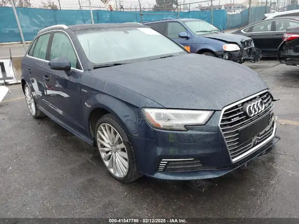 WAUTPBFFXHA035549 2017 AUDI A3 - Image 1