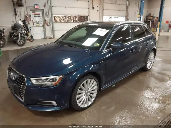 WAUTPBFFXHA073315 2017 AUDI A3 - Image 2