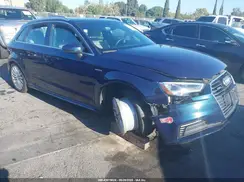 WAUTPBFFXJA068007 2018 AUDI A3