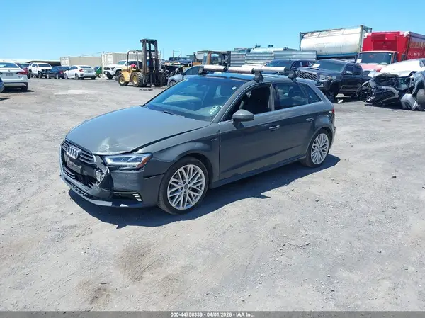 WAUTPBFFXJA155003 2018 AUDI A3 - Image 2
