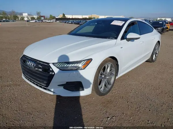 WAUU2AF29LN057151 2020 AUDI A7 - Image 2