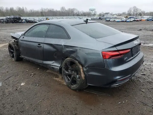 WAUUAAF52MA047082 2021 AUDI A5 - Image 2