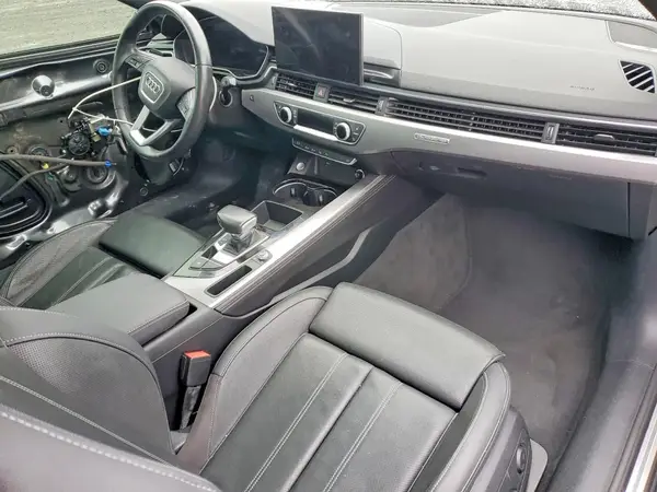 WAUUAAF52MA047082 2021 AUDI A5 - Image 8