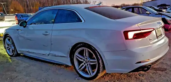 WAUUNAF54JA007201 2018 AUDI A5 - Image 2