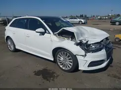 WAUUPBFF0GA140880 2016 AUDI A3